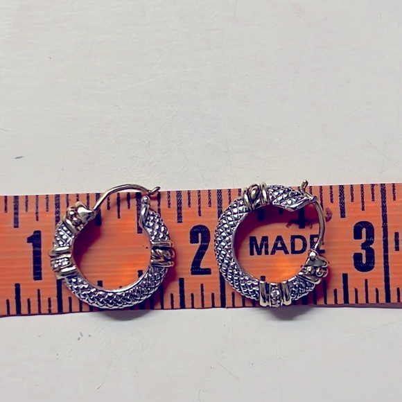 Sparkle this Summer!  Sterling silver hoop earrings w/diamonds and 18 kg accents - Picture 6 of 6